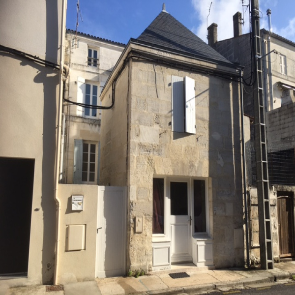 Offres de location Maison Saintes 17100